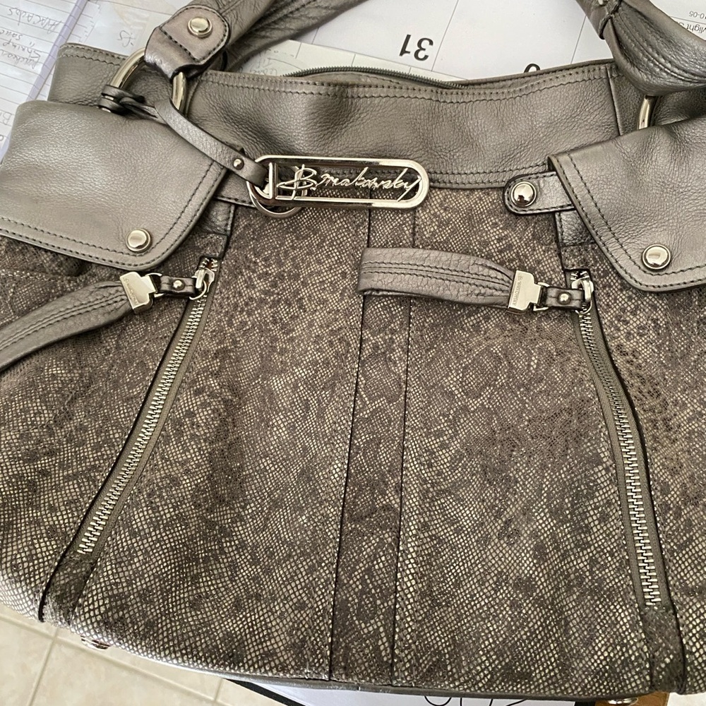 B. makowsky Metallic Taupe Gray excellent used once. Cowgirl coastal boho vibes